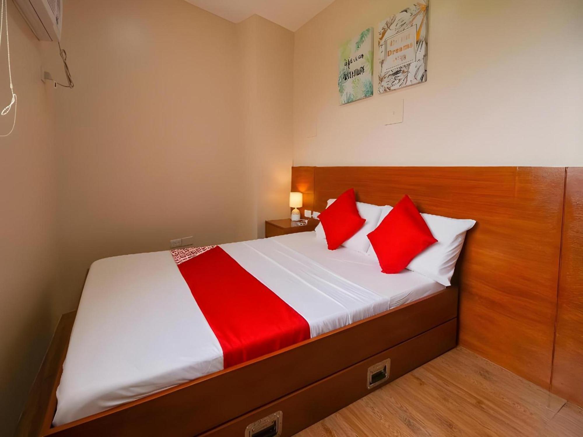 Super Oyo 832 The Teepee Place Hostel & Residence Inn Cebu Екстер'єр фото