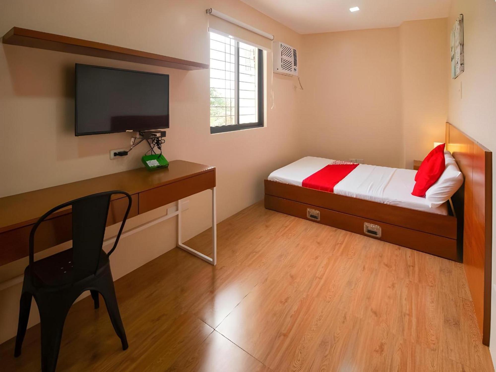 Super Oyo 832 The Teepee Place Hostel & Residence Inn Cebu Екстер'єр фото