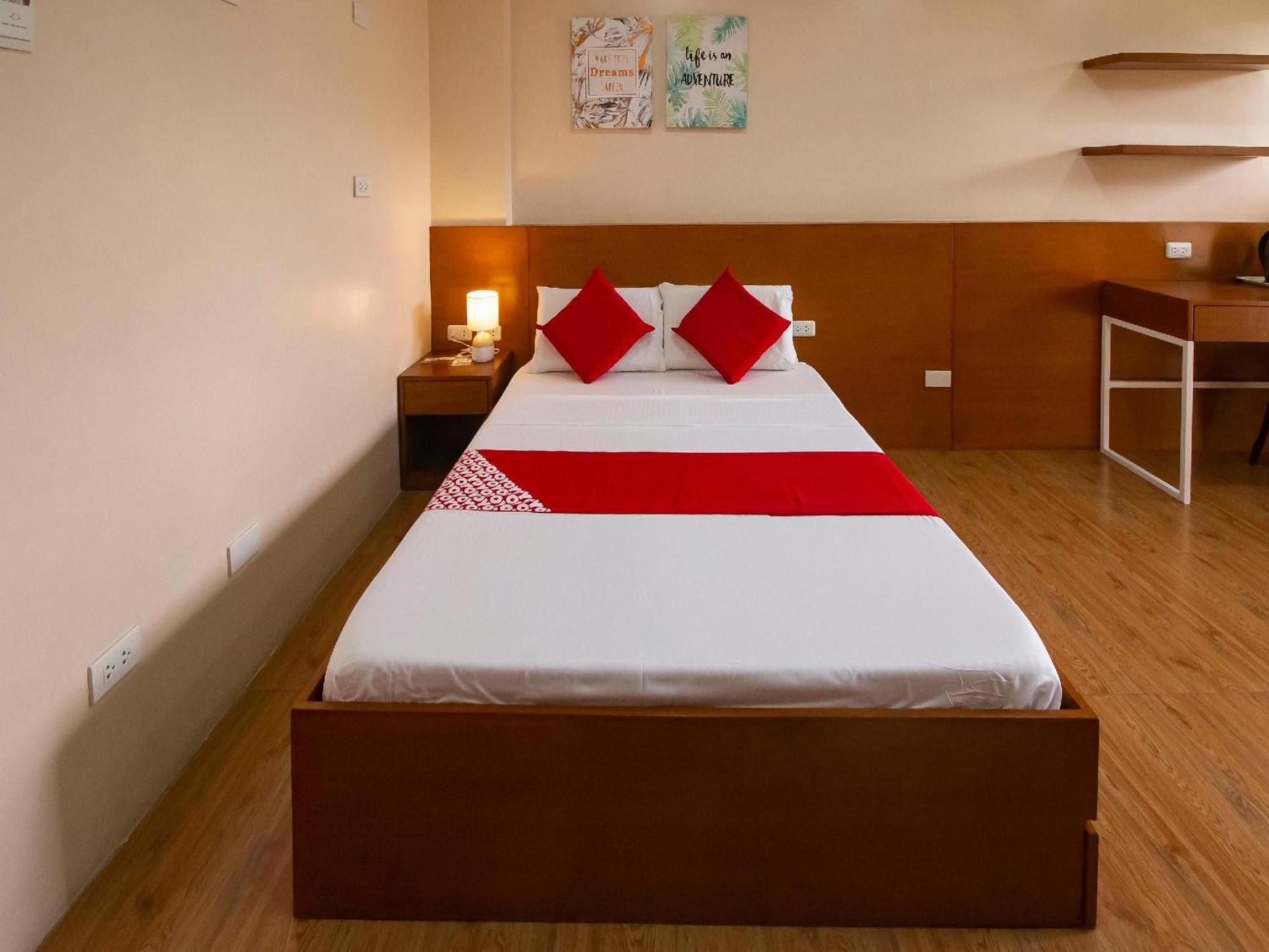 Super Oyo 832 The Teepee Place Hostel & Residence Inn Cebu Екстер'єр фото