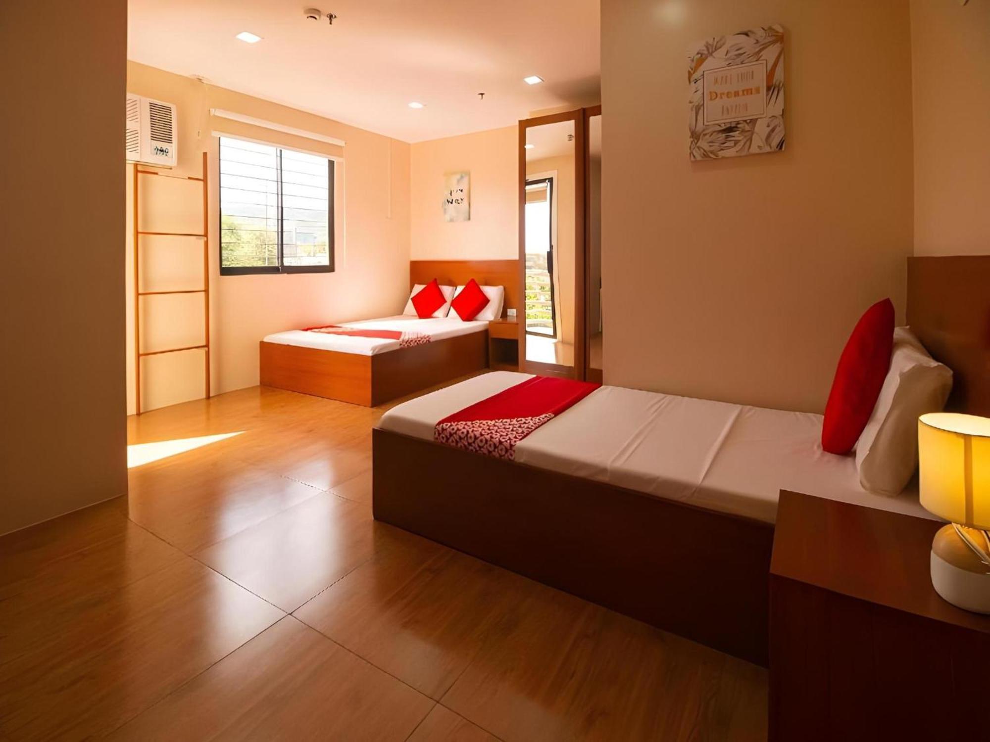 Super Oyo 832 The Teepee Place Hostel & Residence Inn Cebu Екстер'єр фото